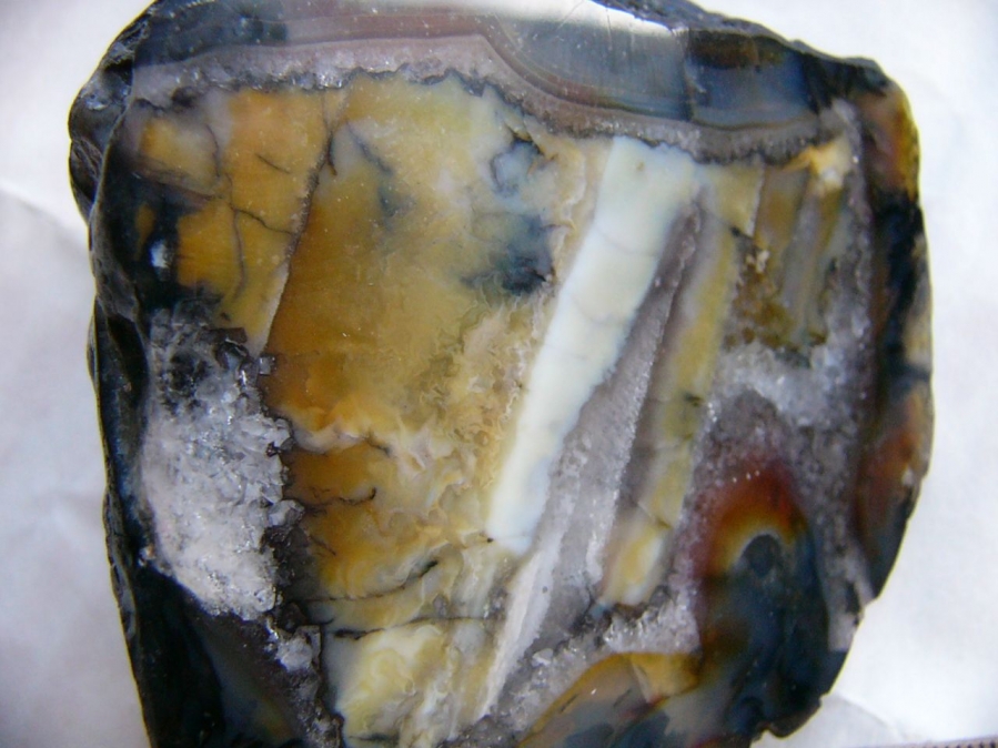 Полированный кристалл мозаичного Агата, коллекционный, 247 грамм СССР: 2 600 ₴ • Объявления • Mineral Catalog