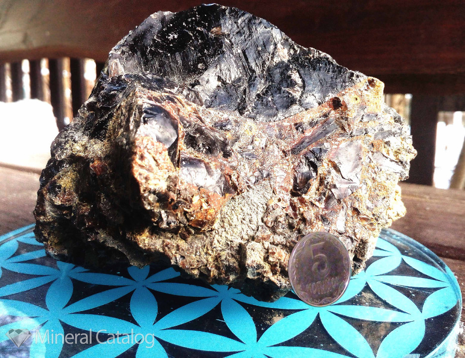 Морион в породе (Smoky Quartz)   Медитация, Исцеляющий камень, Декор: 800 ₴ • Объявления • Mineral Catalog