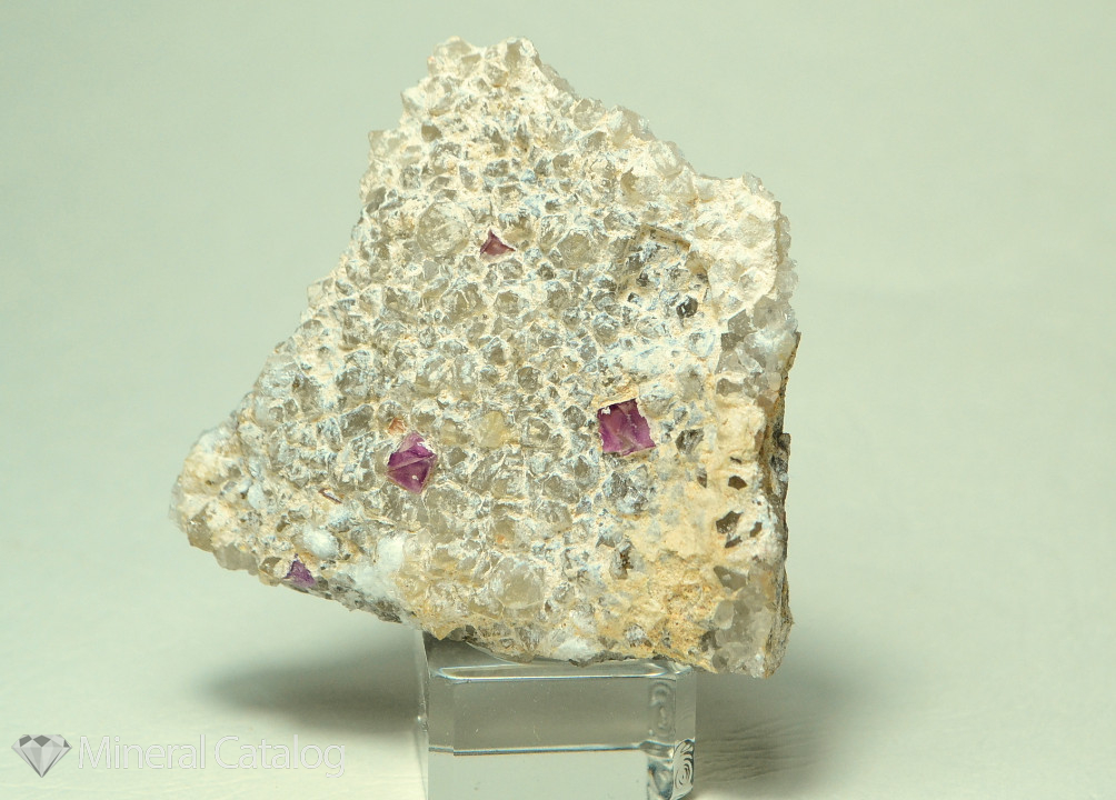 Флюорит на кварце: 260 ₴ • Объявления • Mineral Catalog