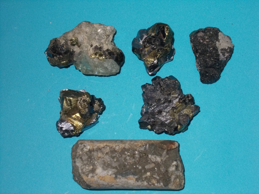Коллекционные минералы: 2 000 ₴ • Объявления • Mineral Catalog