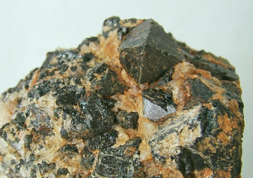 Ганит (минерал подгруппы шпинели), Gahnite, Gahnit, Gahnite ...