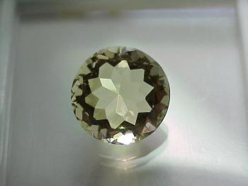 Ортоклаз  (минерал группы полевых  шпатов) (Orthoclase)