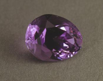Скаполит (Scapolite)