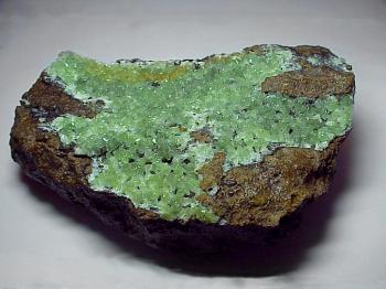 Анапаит или Таманит (Anapaite)